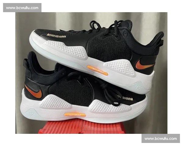 安踏 KT11 杭州首发:致敬克莱生涯,实战性能获赞